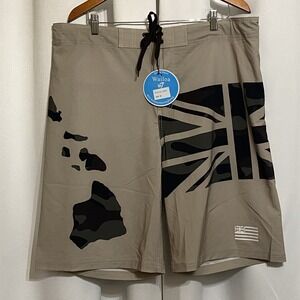 Wailoa Board Surf Short 4 Way Stretch Hawaiian Flag/Island Chain Men Size 38 NWT